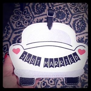 Wedding luggage tag accessory